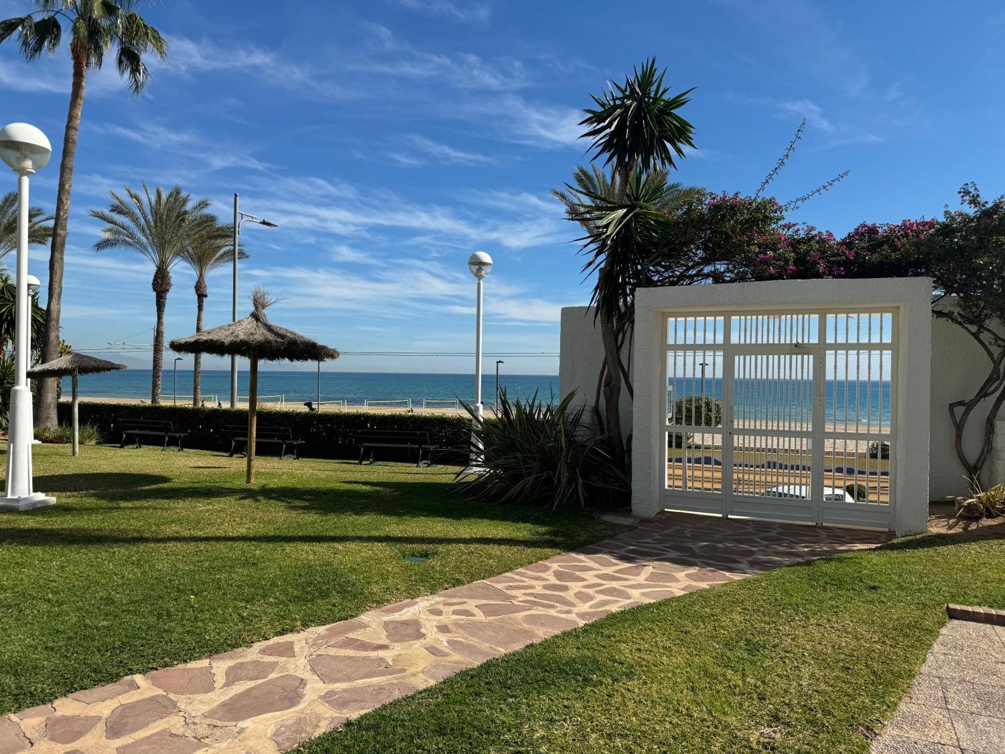 Apartamento Muchavista Primera Linea De Playa By El Conserje El Campello Extérieur photo