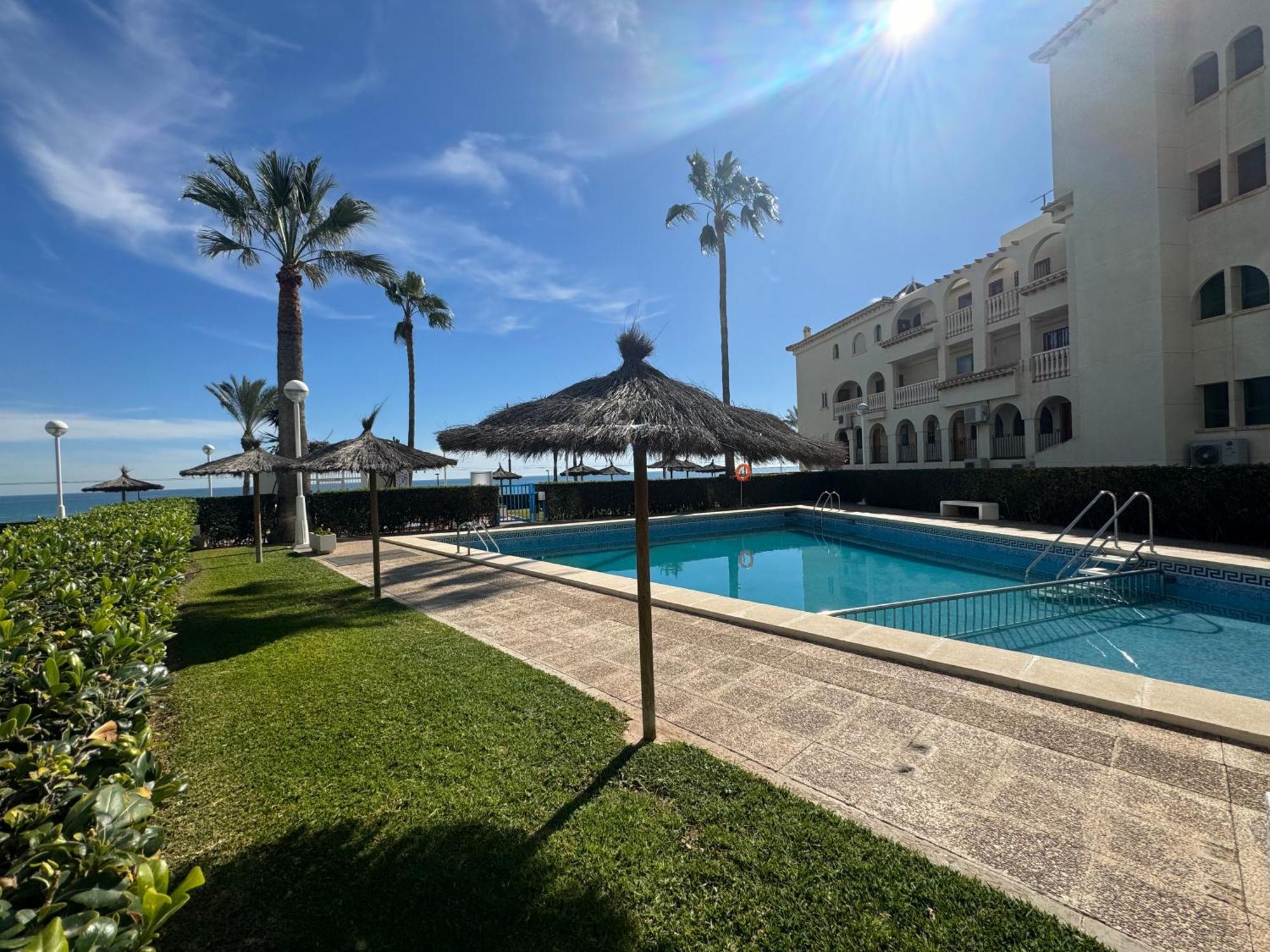 Apartamento Muchavista Primera Linea De Playa By El Conserje El Campello Extérieur photo